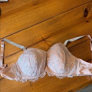 Victoria's Secret Lace Blush Bra